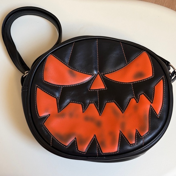 Love Pain and Stitches Black and Orange Jack O Lantern Face Crossbody Bag - Picture 2 of 5